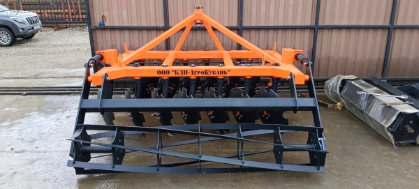 Борона дисковая навесная БДН 2,4х2Н с амортизаторами катка, 14 рабочих органов купить в Ярославле – «БДН-АгроКубань», 2