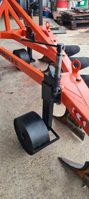 Плуг отвальный ПЛН 5-35 (5 корпусов) купить в Ярославле – «БДН-АгроКубань», 7