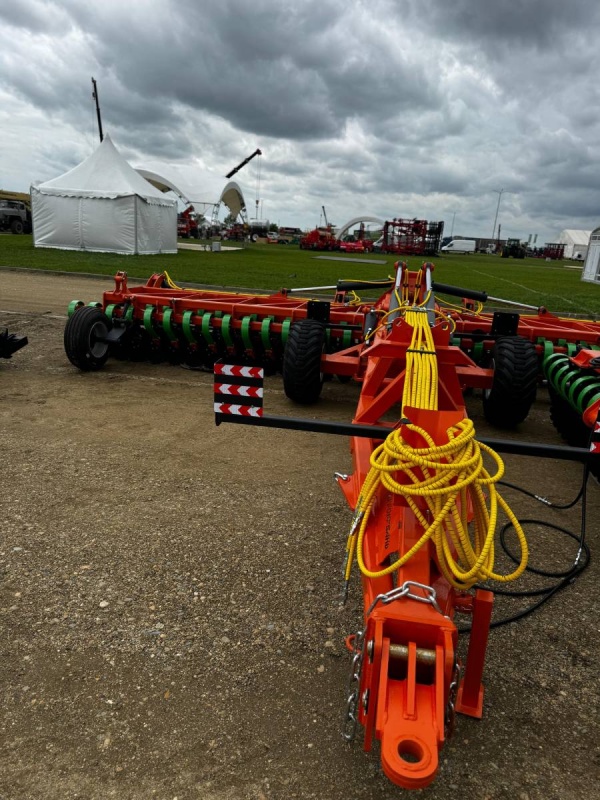 Лущильник мульчировщик дисковый прицепной «АВРОРА» ЛД-8Л (евро-складывание) ЛАФЕТ купить в Ярославле – «БДН-АгроКубань», 4